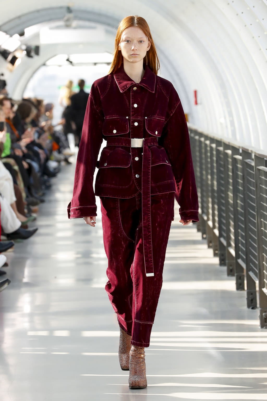 Fashion Week Paris Fall/Winter 2022 look 27 from the Stella McCartney collection womenswear