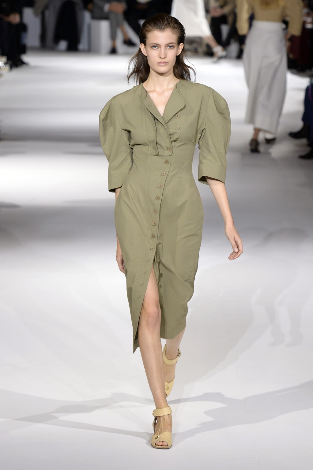 Fashion Week Paris Spring/Summer 2017 look 4 de la collection Stella McCartney womenswear