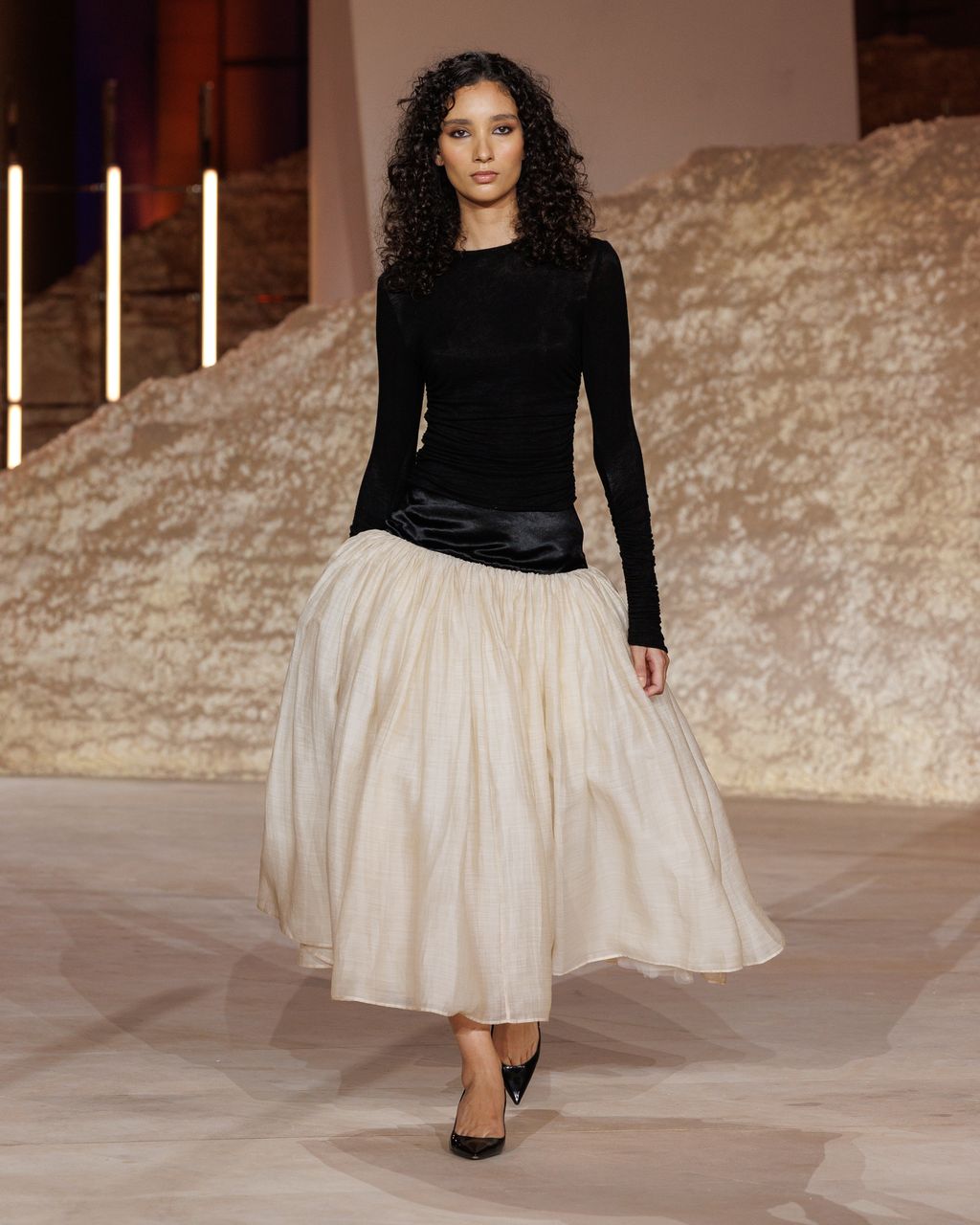 Fashion Week Paris Spring/Summer 2024 look 6 de la collection Abadia - Saudi 100 womenswear