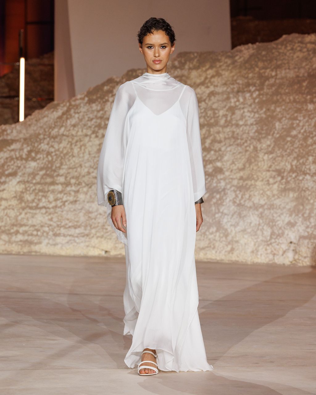 Fashion Week Paris Spring/Summer 2024 look 8 de la collection Abadia - Saudi 100 womenswear