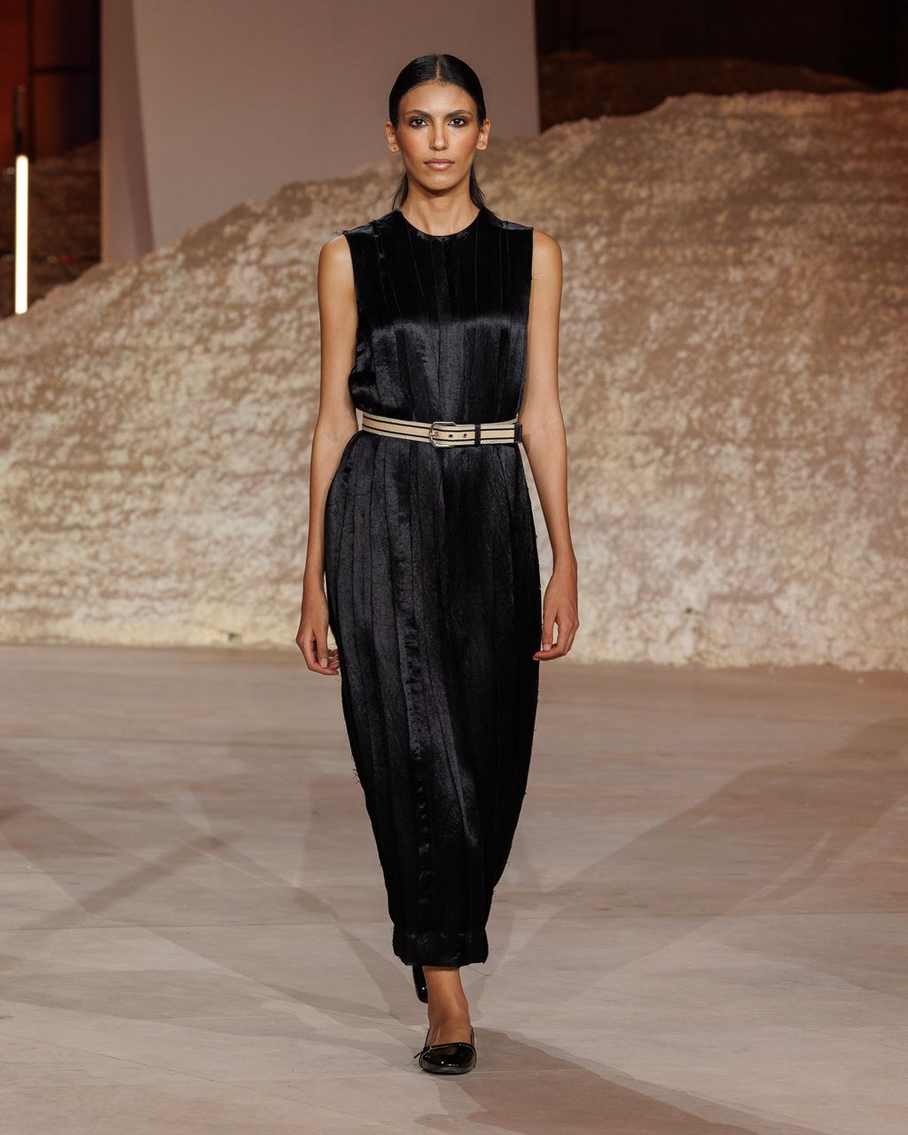 Fashion Week Paris Spring/Summer 2024 look 12 de la collection Abadia - Saudi 100 womenswear