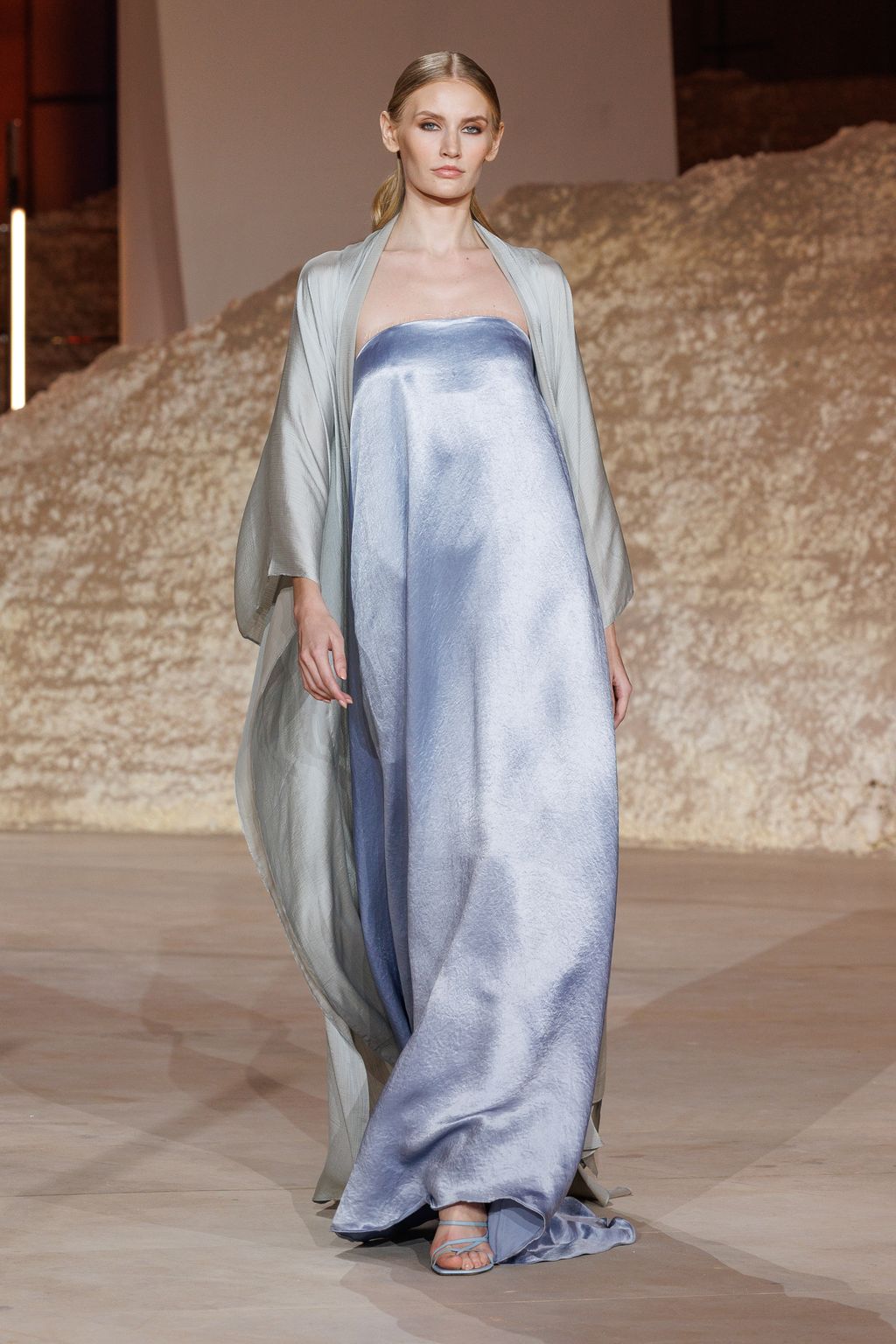 Fashion Week Paris Spring/Summer 2024 look 16 from the Abadia - Saudi 100 collection 女装