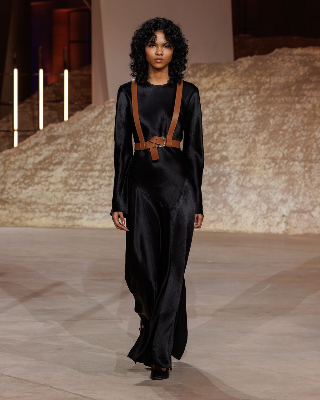 Fashion Week Paris Spring/Summer 2024 look 20 de la collection Abadia - Saudi 100 womenswear