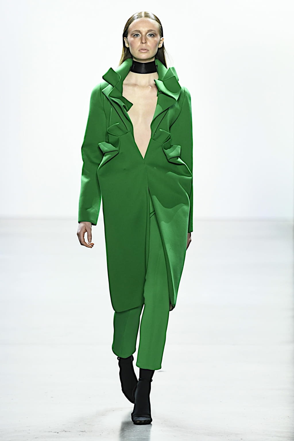 Fashion Week New York Fall/Winter 2020 look 2 from the Sukeina collection womenswear