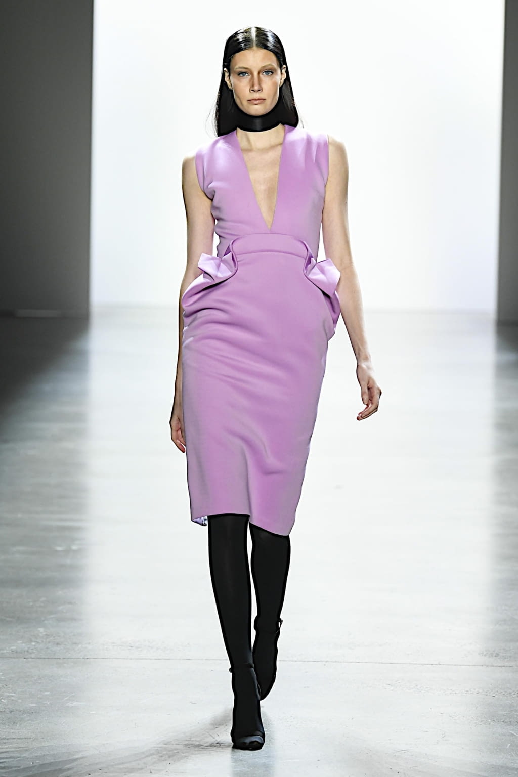 Fashion Week New York Fall/Winter 2020 look 21 from the Sukeina collection 女装