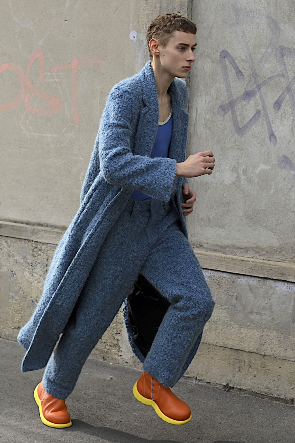 Fashion Week Milan Fall/Winter 2022 look 30 de la collection Sunnei womenswear