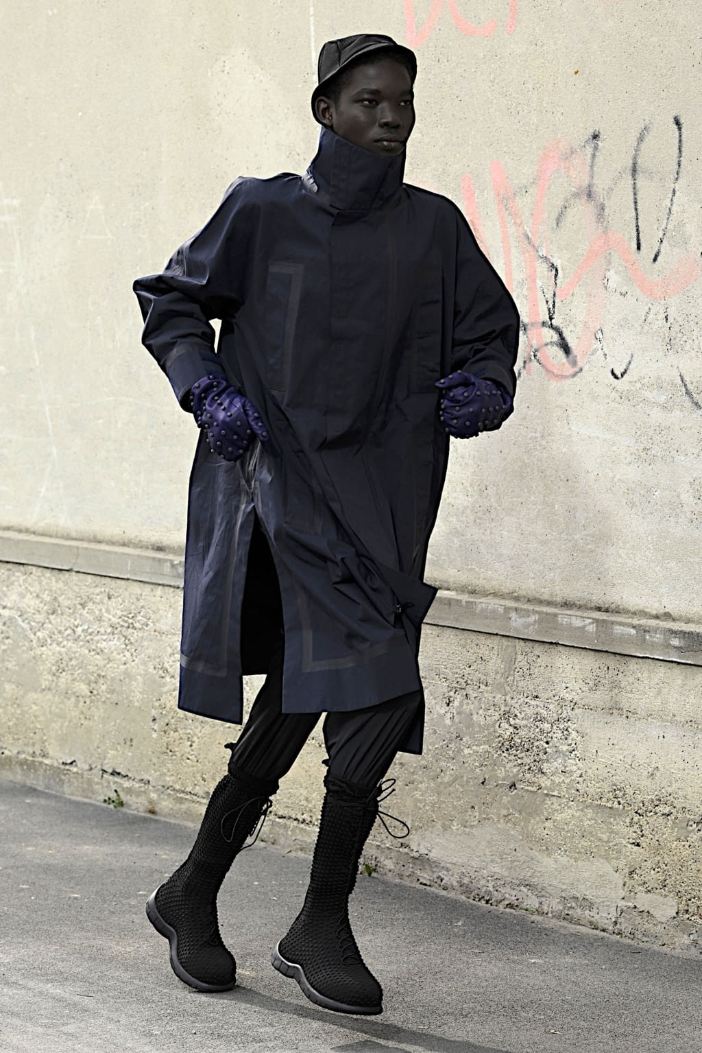 Fashion Week Milan Fall/Winter 2022 look 38 from the Sunnei collection womenswear