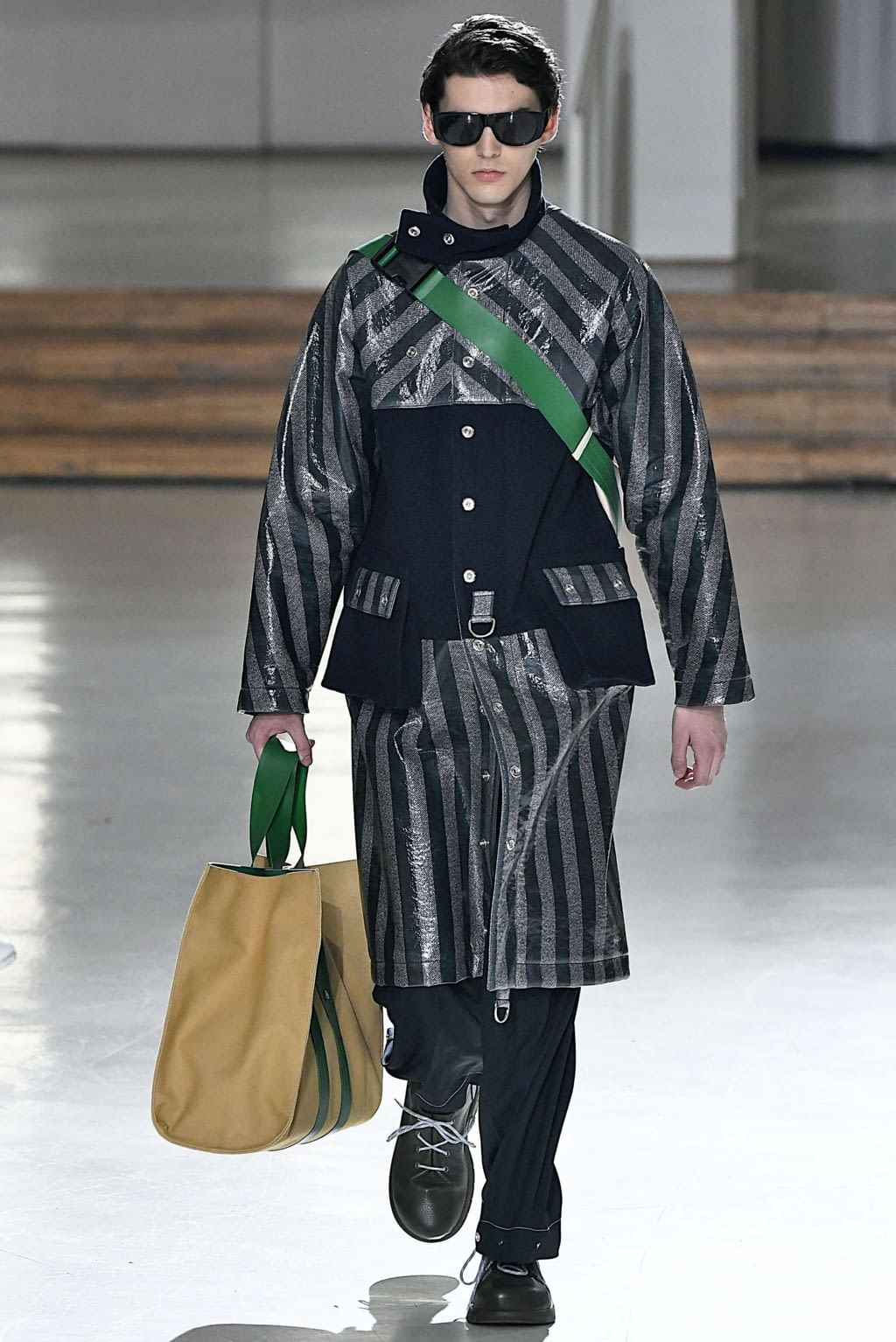 Fashion Week Milan Fall/Winter 2019 look 22 from the Sunnei collection menswear