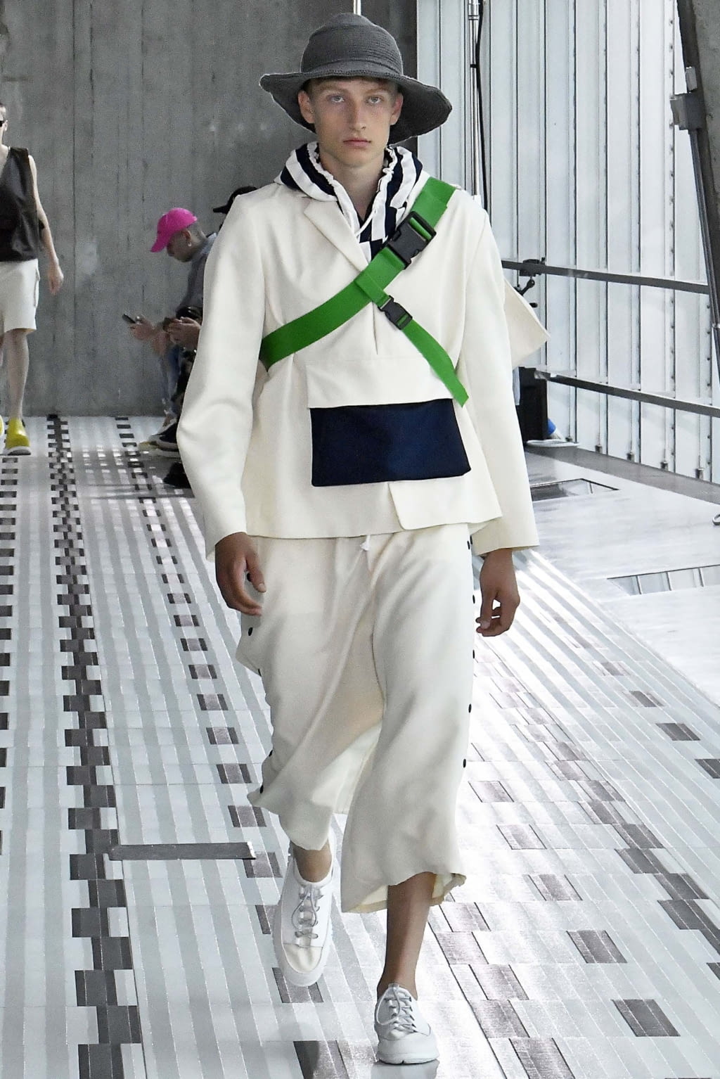 Fashion Week Milan Spring/Summer 2019 look 36 from the Sunnei collection 男装