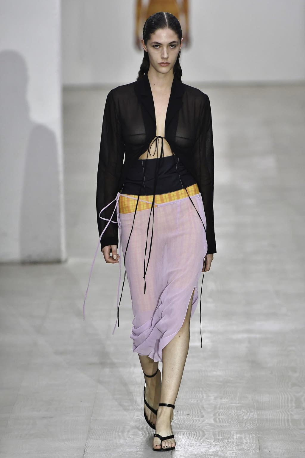 Fashion Week London Spring/Summer 2020 look 14 from the Supriya Lele collection 女装