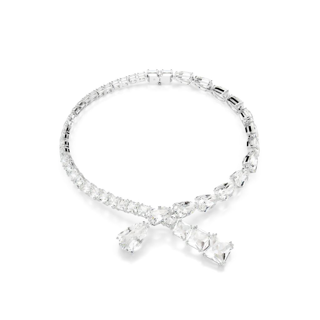 Fashion Week Paris Fall/Winter 2024 look 73 from the Swarovski collection womenswear accessories