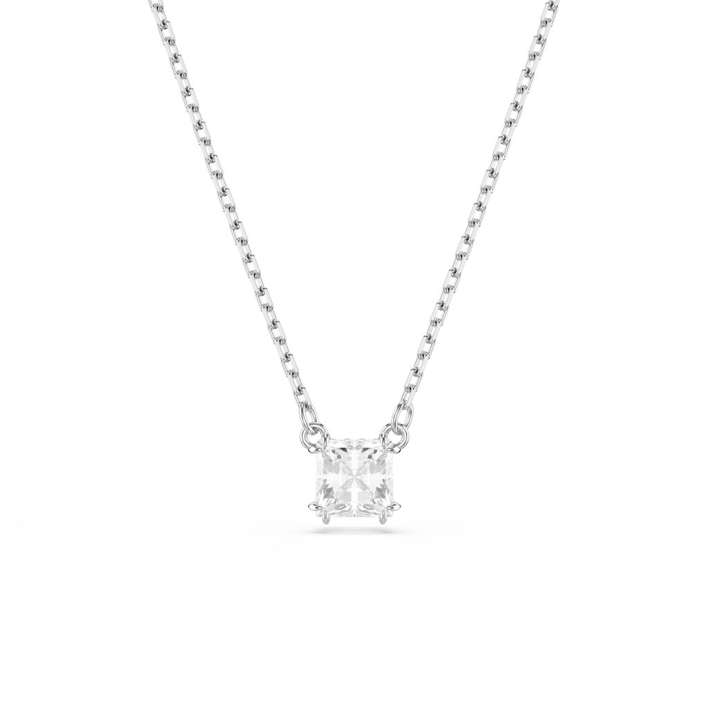 Fashion Week Paris Fall/Winter 2024 look 116 from the Swarovski collection womenswear accessories