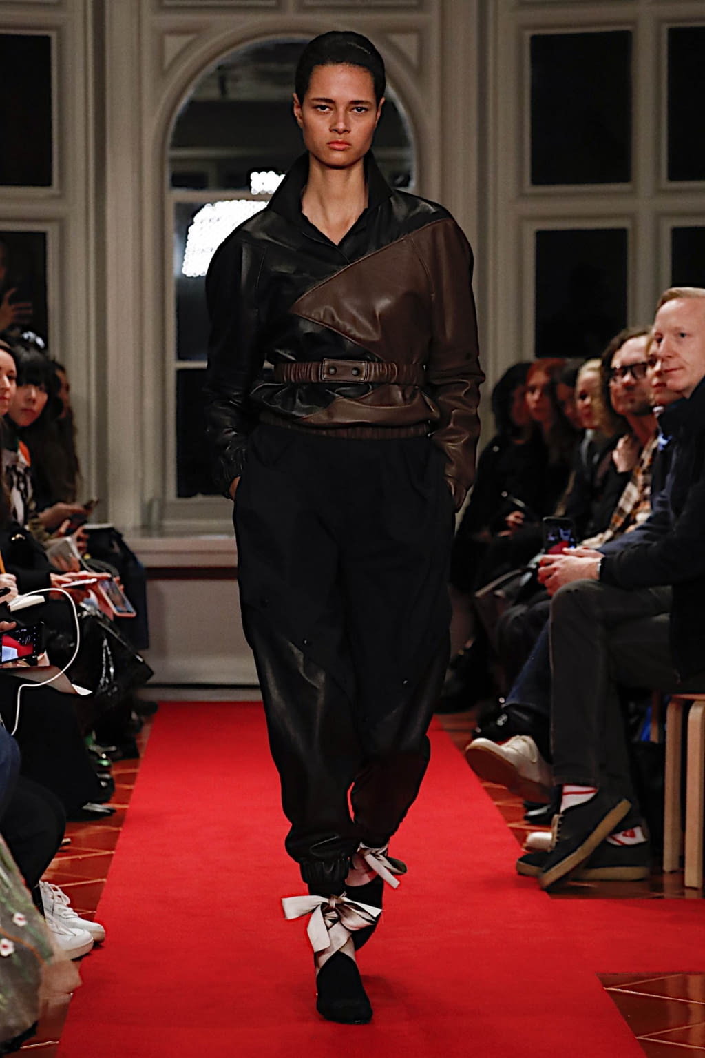 Fashion Week London Fall/Winter 2019 look 14 from the Symonds Pearmain collection 女装