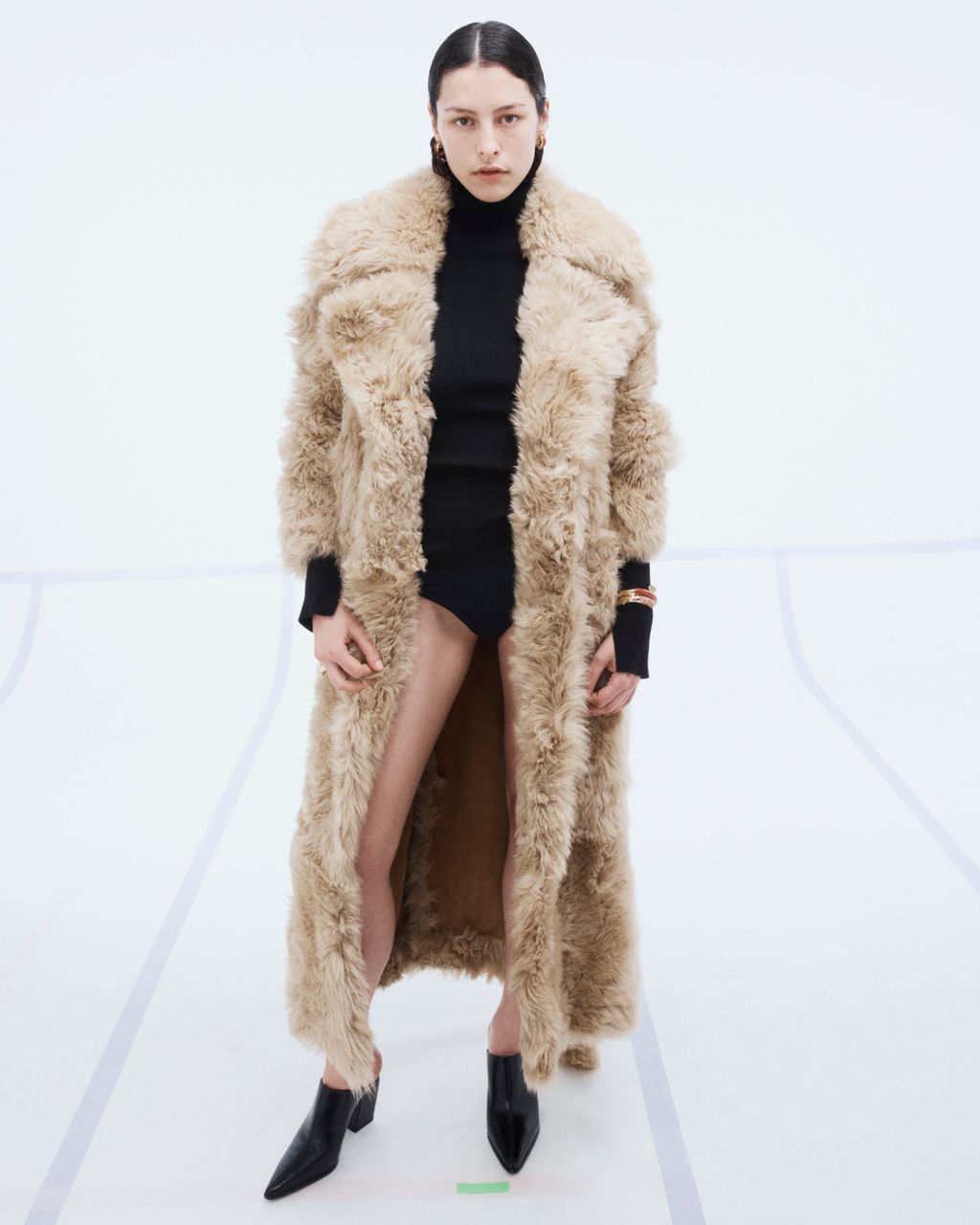 Fashion Week Paris Fall/Winter 2024 look 78 from the Tabayer collection 女装配饰