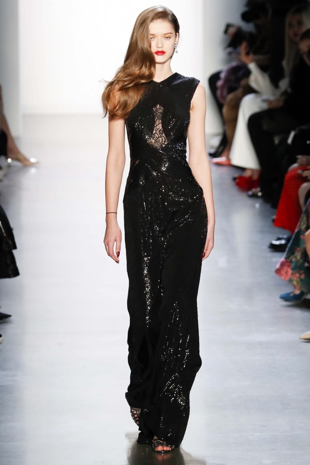Fashion Week New York Fall/Winter 2018 look 36 de la collection Tadashi Shoji womenswear