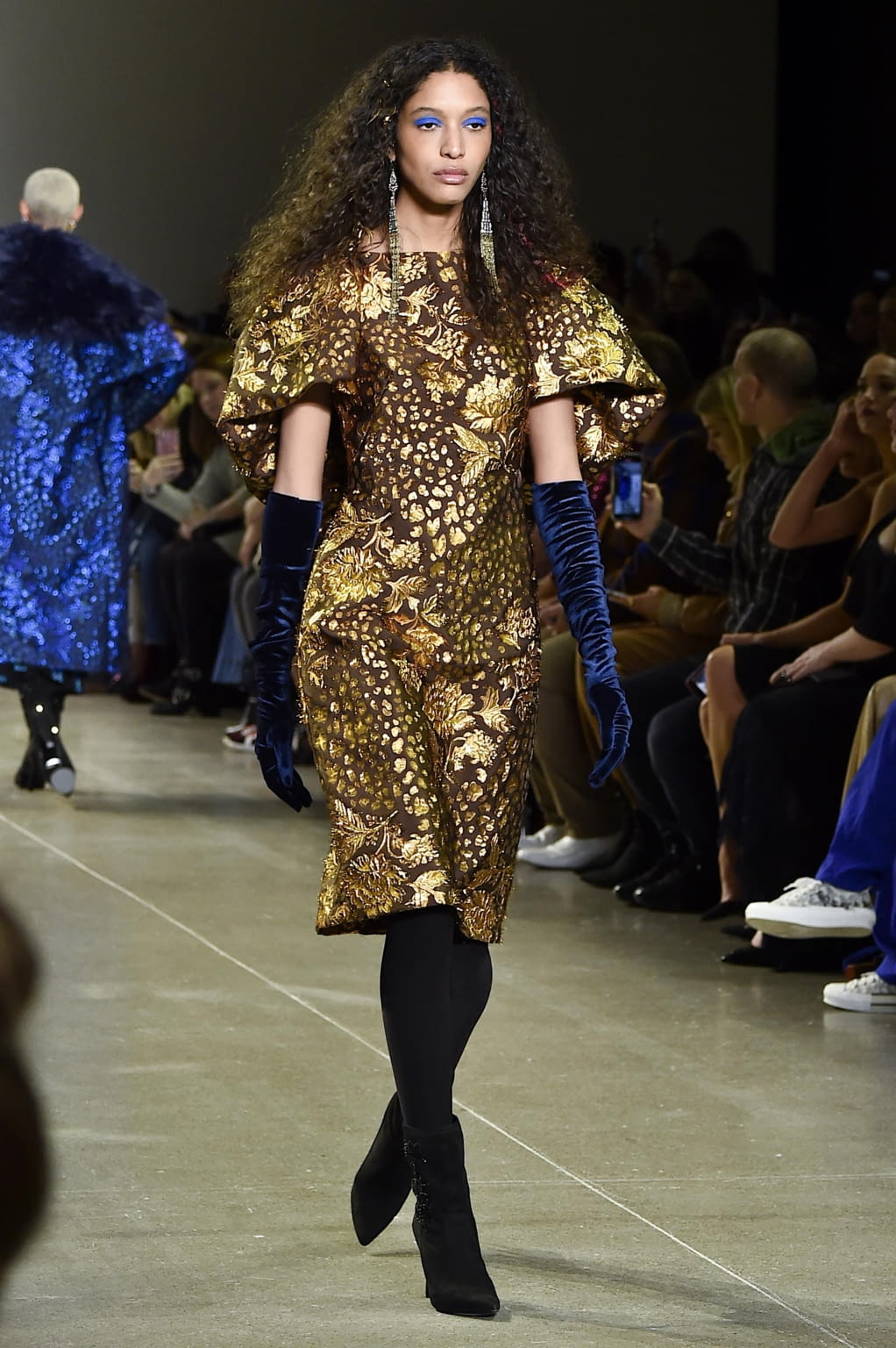 Fashion Week New York Fall/Winter 2020 look 2 de la collection Tadashi Shoji womenswear