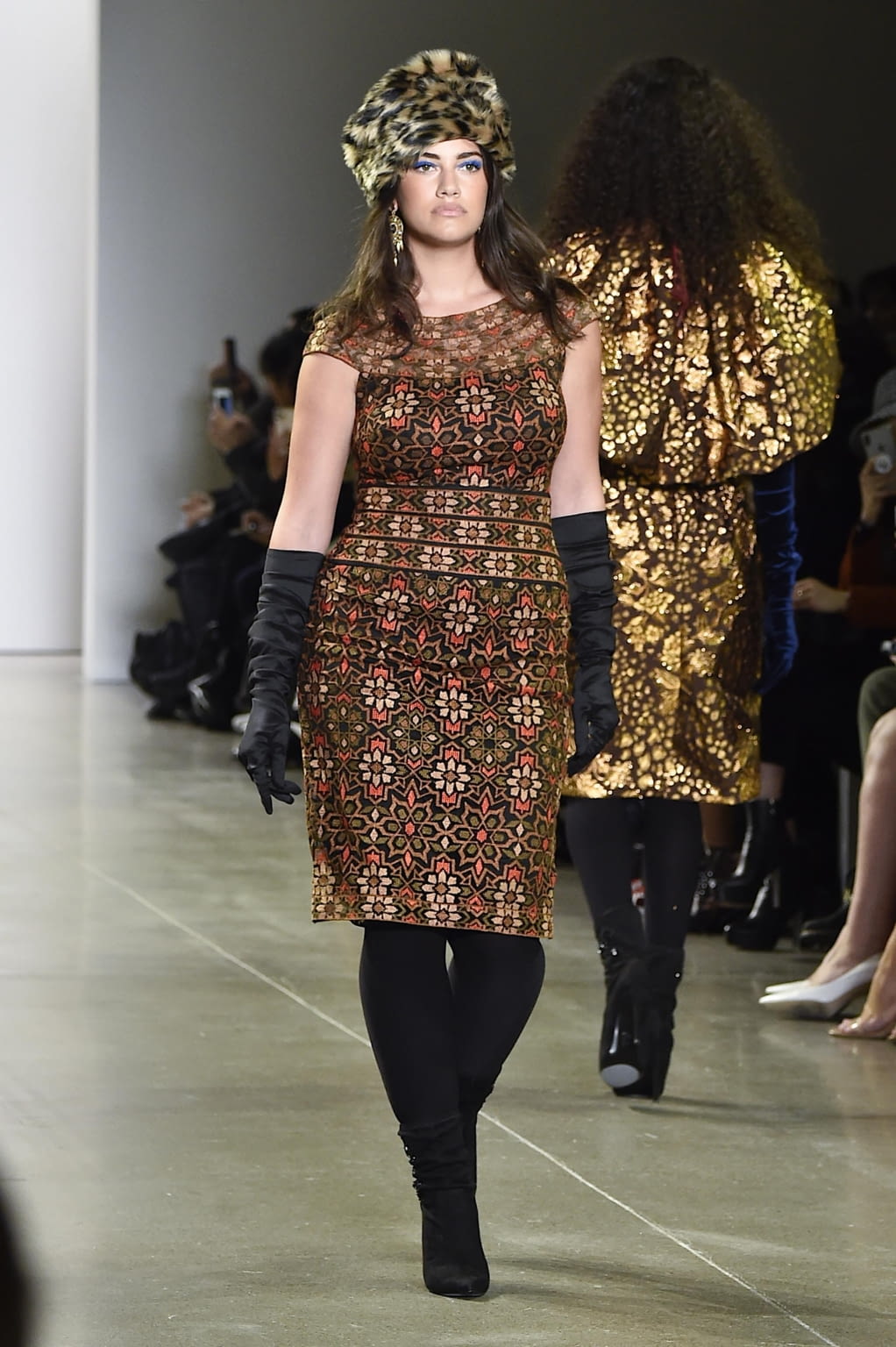 Fashion Week New York Fall/Winter 2020 look 3 from the Tadashi Shoji collection womenswear