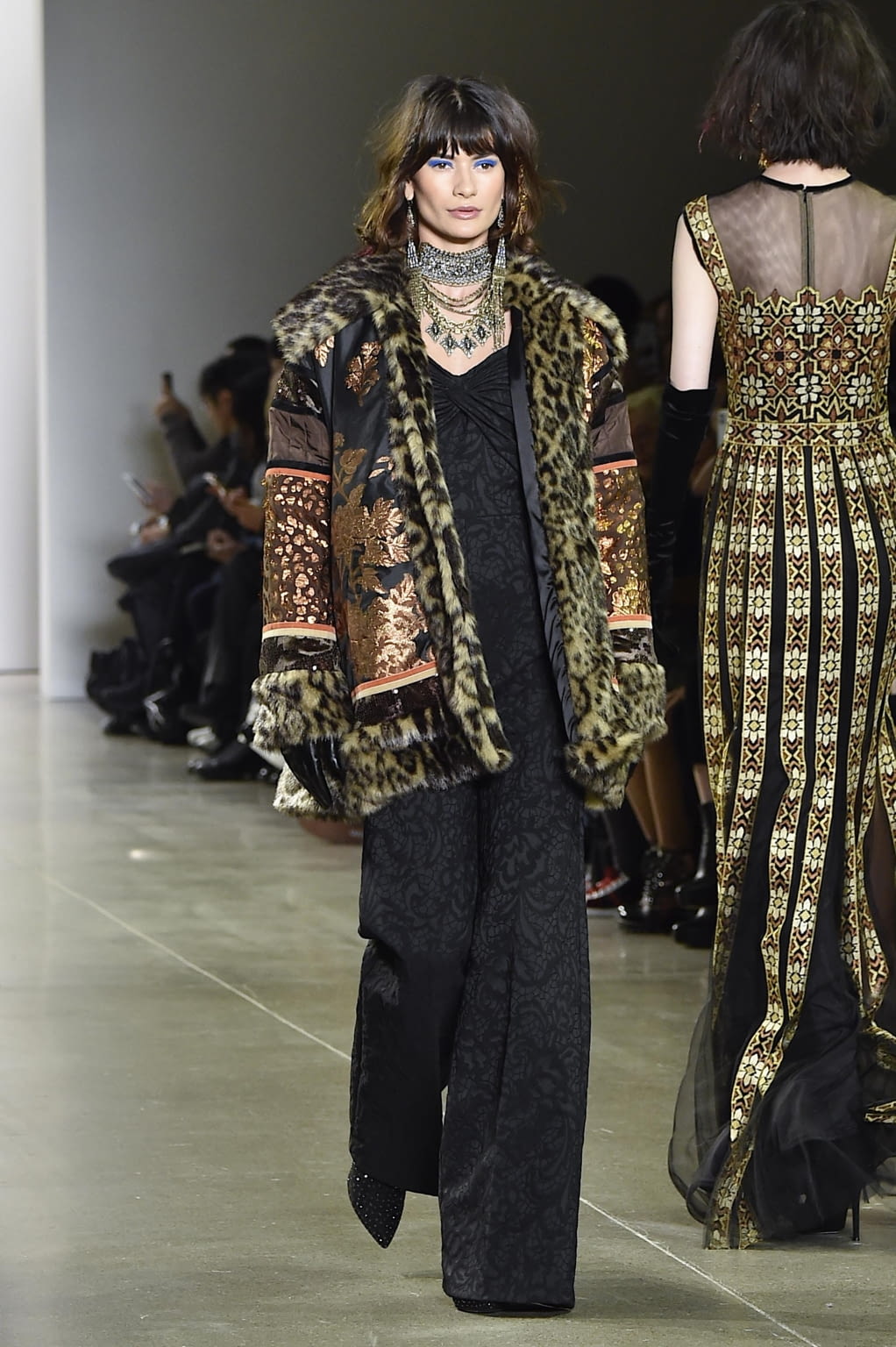 Fashion Week New York Fall/Winter 2020 look 6 from the Tadashi Shoji collection womenswear