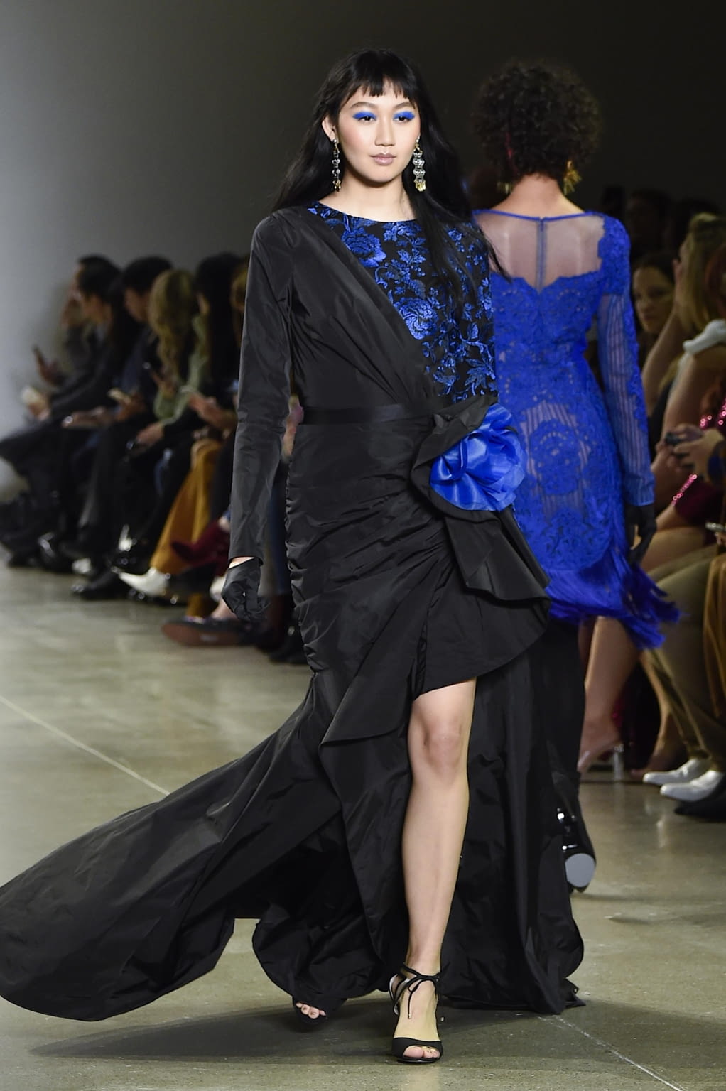 Fashion Week New York Fall/Winter 2020 look 17 from the Tadashi Shoji collection womenswear