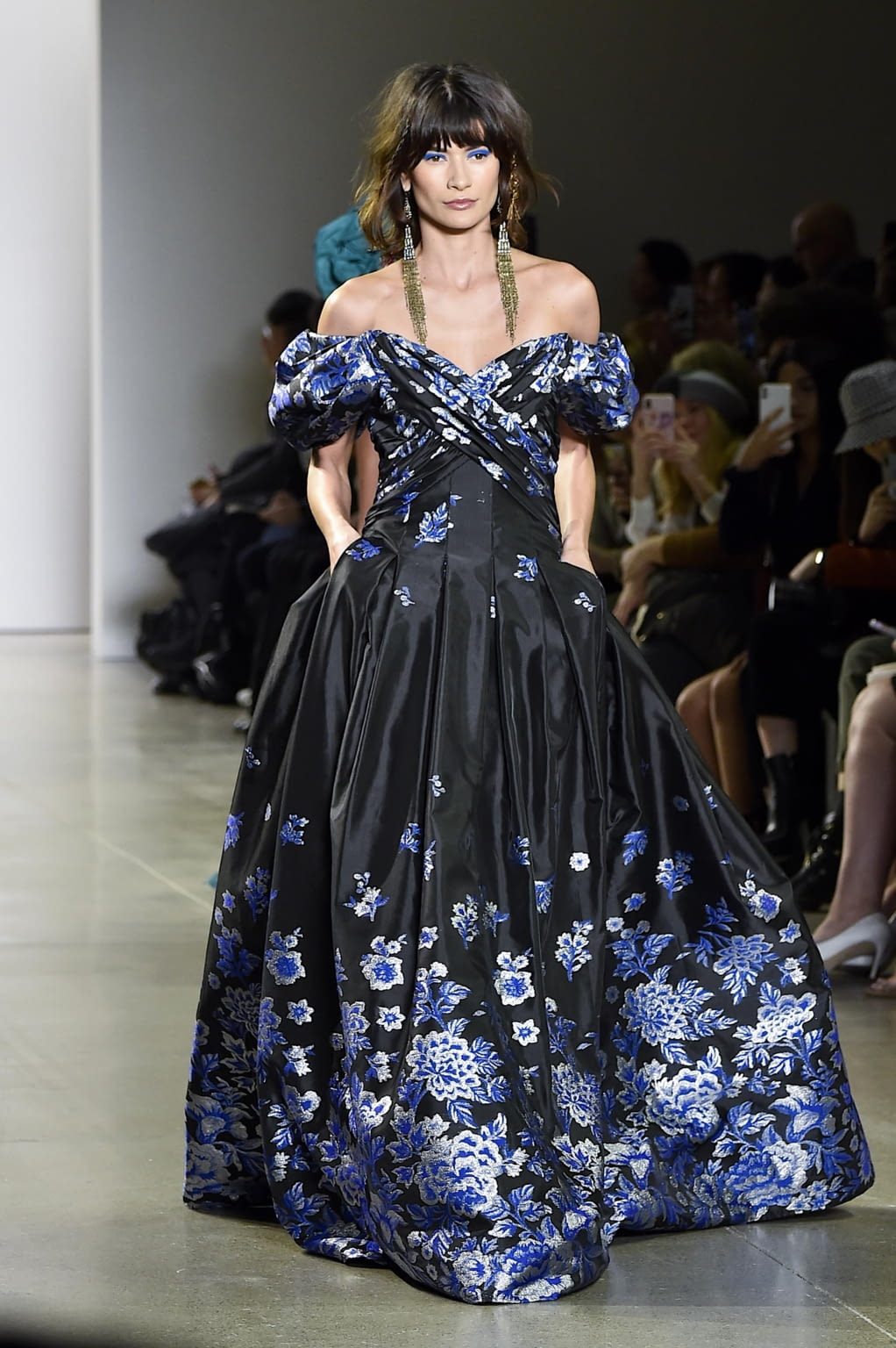 Fashion Week New York Fall/Winter 2020 look 26 from the Tadashi Shoji collection womenswear