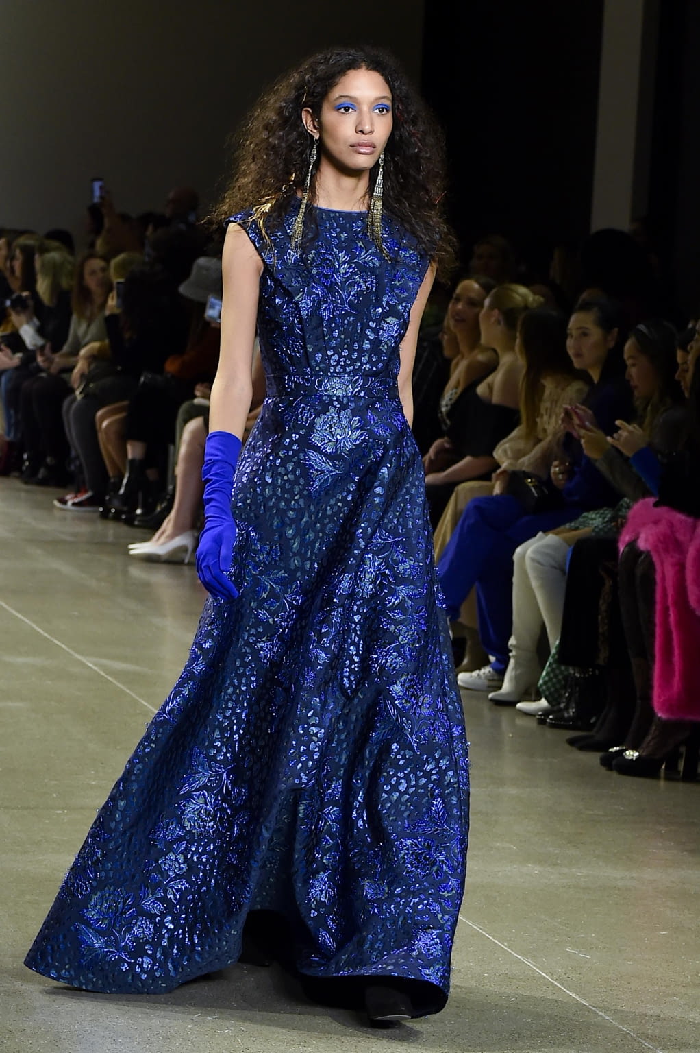 Fashion Week New York Fall/Winter 2020 look 41 from the Tadashi Shoji collection womenswear