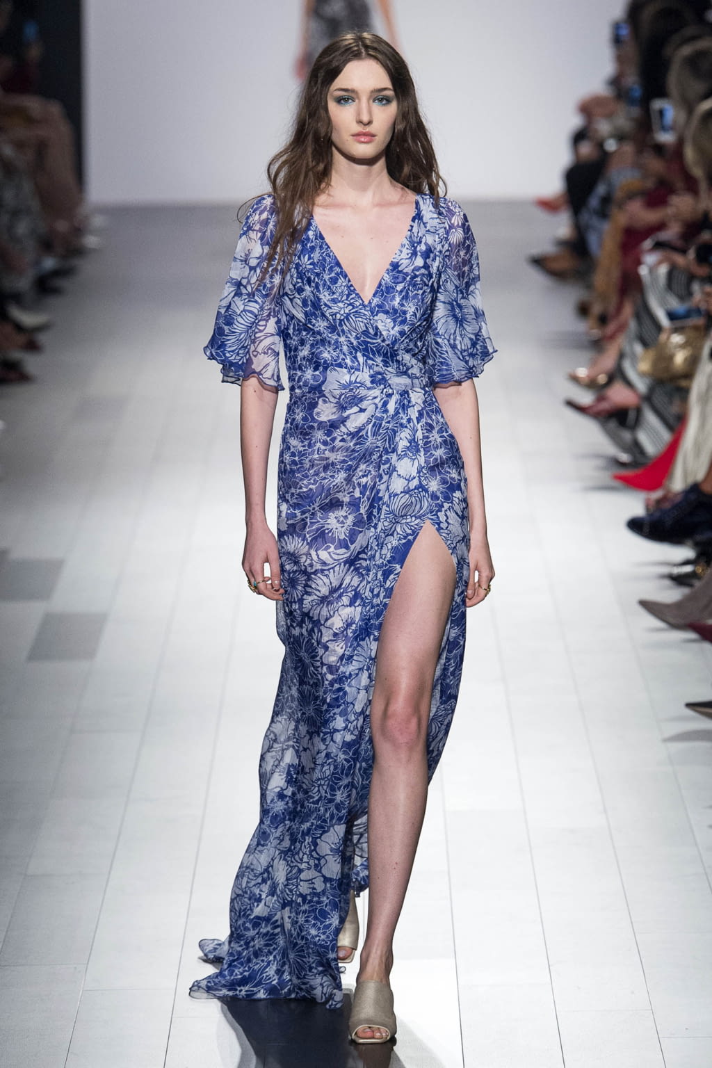 Fashion Week New York Spring/Summer 2018 look 9 de la collection Tadashi Shoji womenswear