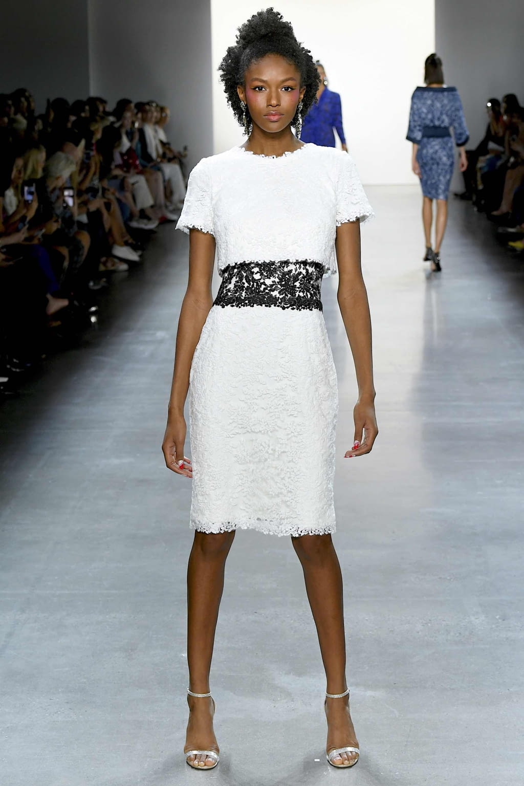 Fashion Week New York Spring/Summer 2020 look 8 de la collection Tadashi Shoji womenswear