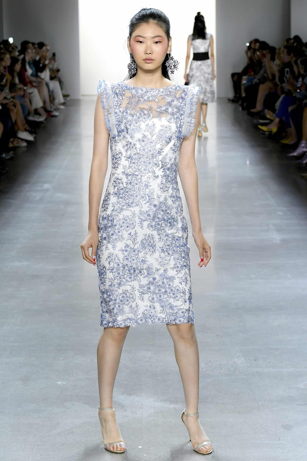 Fashion Week New York Spring/Summer 2020 look 12 from the Tadashi Shoji collection womenswear