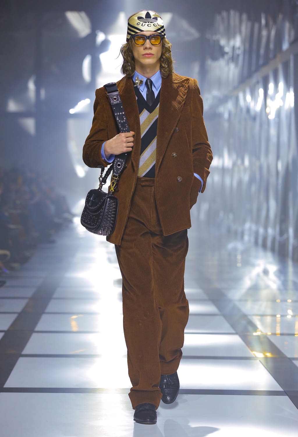 Fashion Week Milan Fall/Winter 2022 look 12 from the Gucci collection 女装