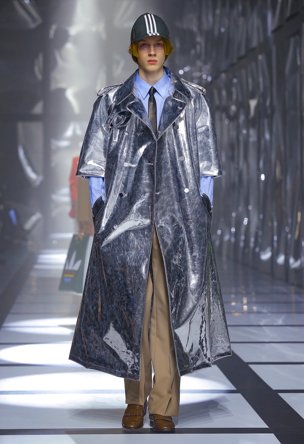 Fashion Week Milan Fall/Winter 2022 look 27 from the Gucci collection 女装