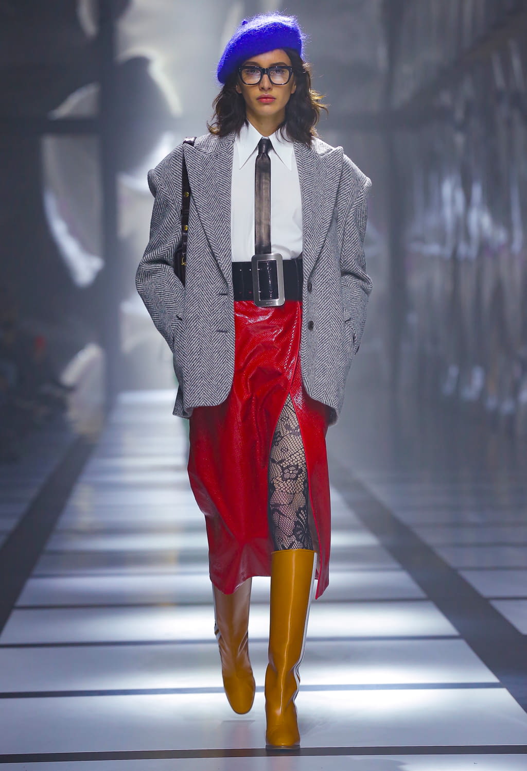Fashion Week Milan Fall/Winter 2022 look 3 de la collection Gucci womenswear