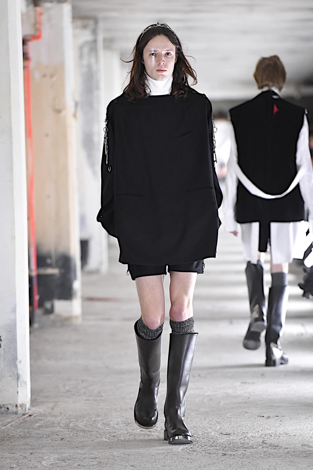 Fashion Week Paris Fall/Winter 2020 look 3 de la collection Takahiromiyashita The Soloist menswear