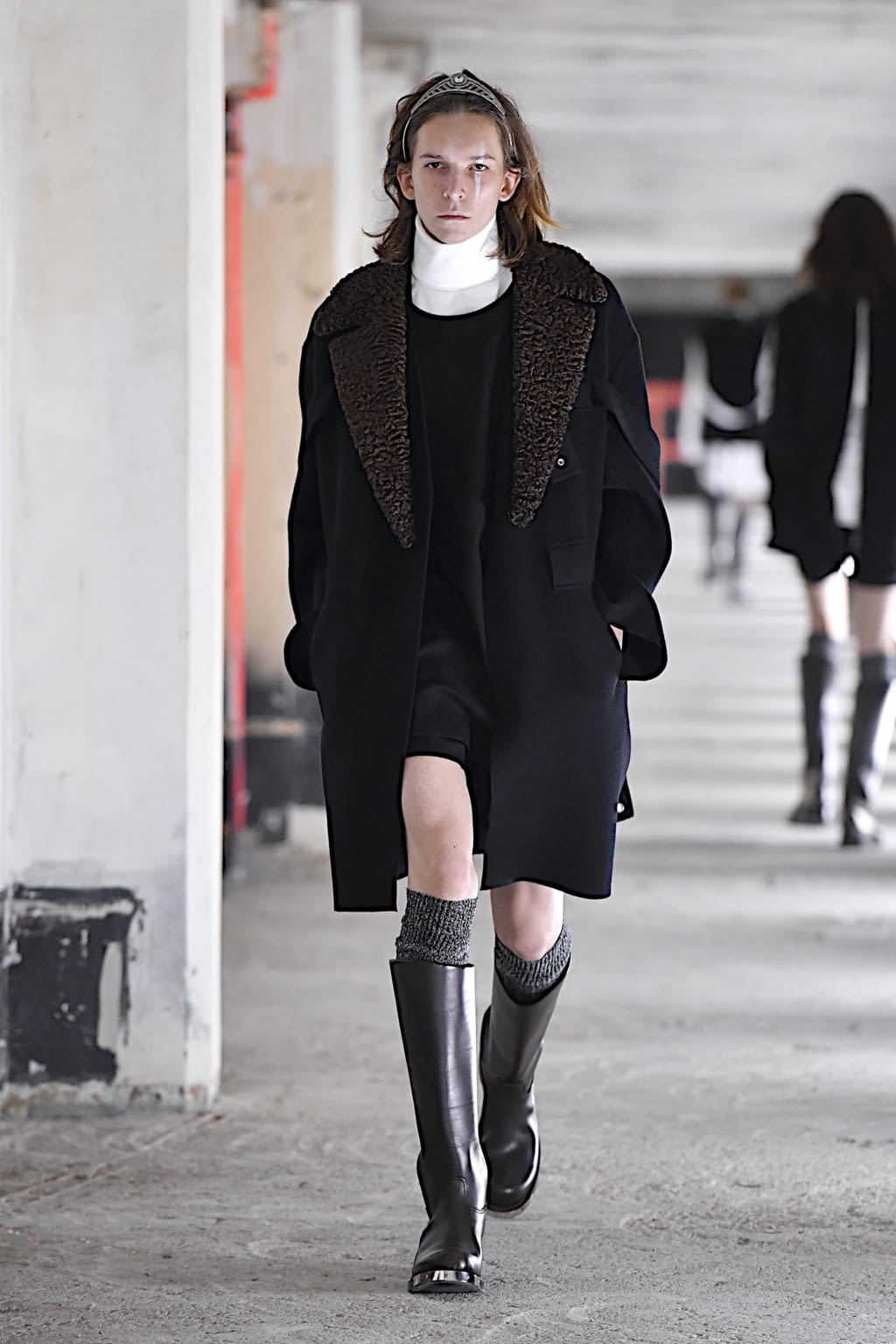 Fashion Week Paris Fall/Winter 2020 look 4 de la collection Takahiromiyashita The Soloist menswear