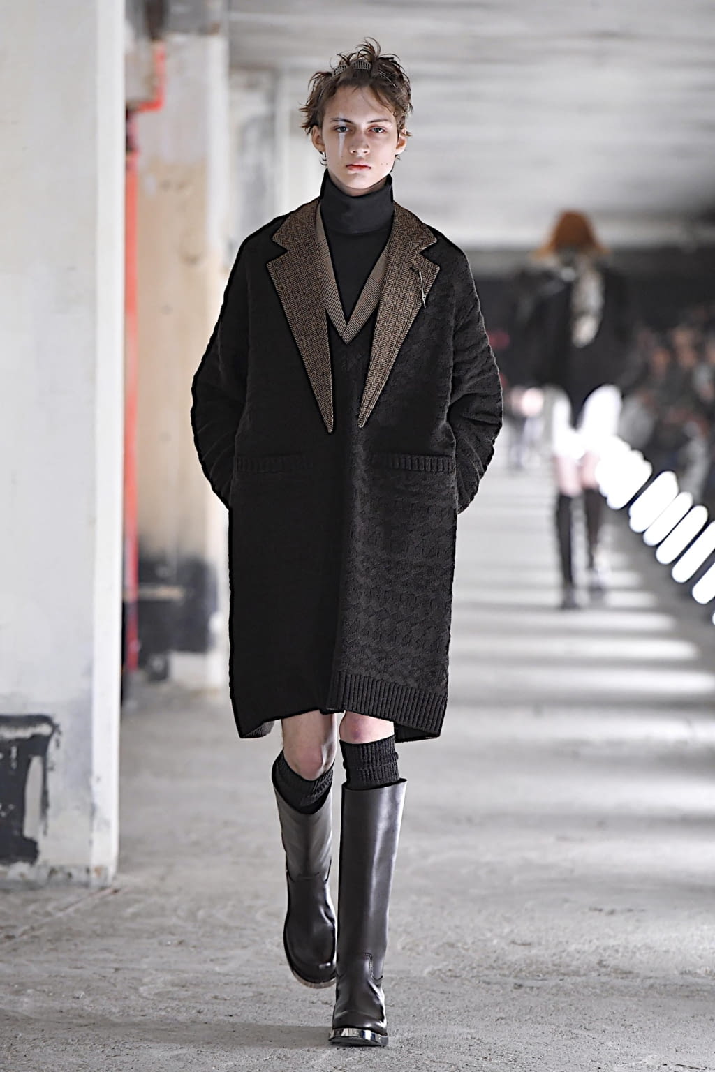 Fashion Week Paris Fall/Winter 2020 look 12 de la collection Takahiromiyashita The Soloist menswear