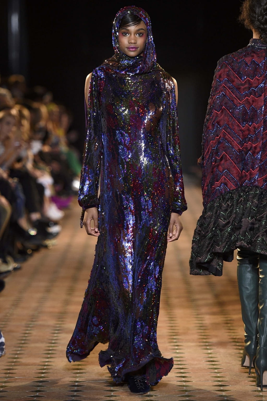 Fashion Week Paris Fall/Winter 2018 look 19 from the Talbot Runhof collection womenswear