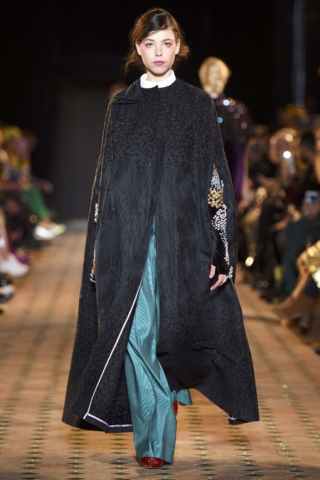 Fashion Week Paris Fall/Winter 2018 look 22 from the Talbot Runhof collection womenswear