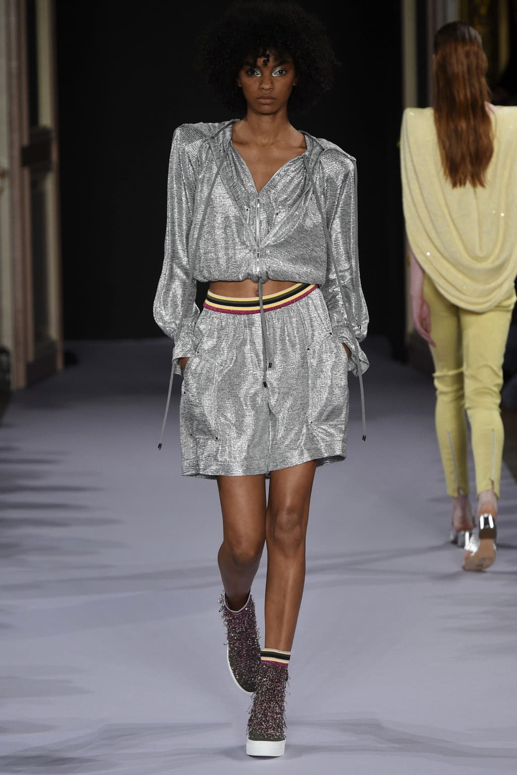 Fashion Week Paris Spring/Summer 2019 look 20 from the Talbot Runhof collection 女装