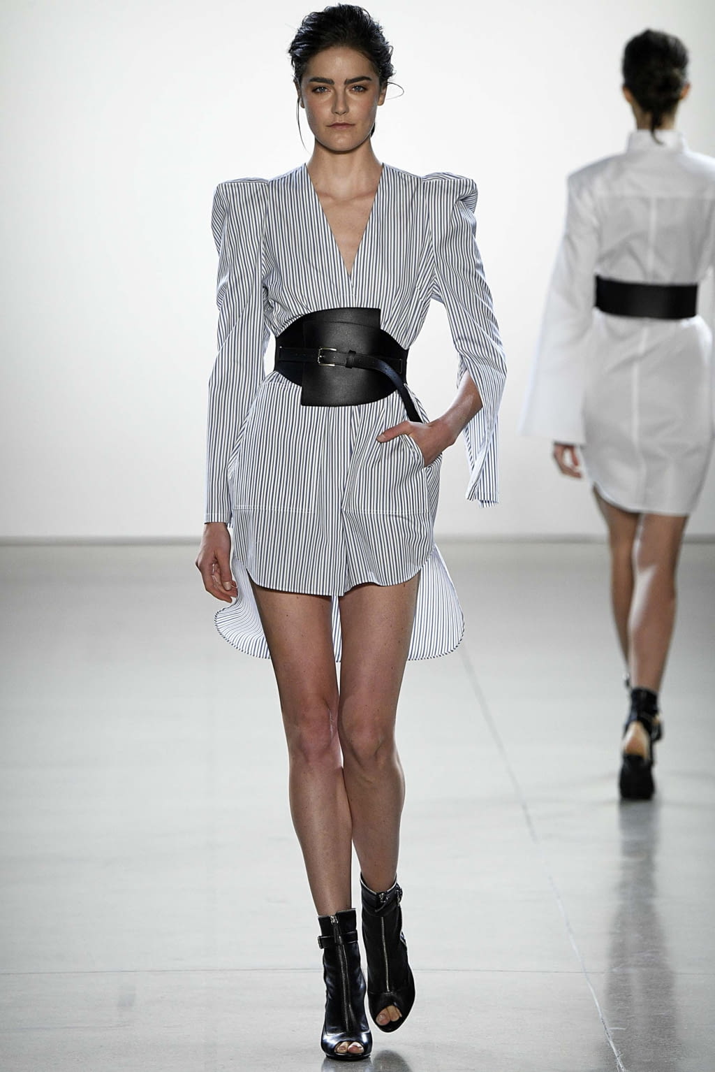 Fashion Week New York Spring/Summer 2019 look 30 from the Taoray Wang collection womenswear