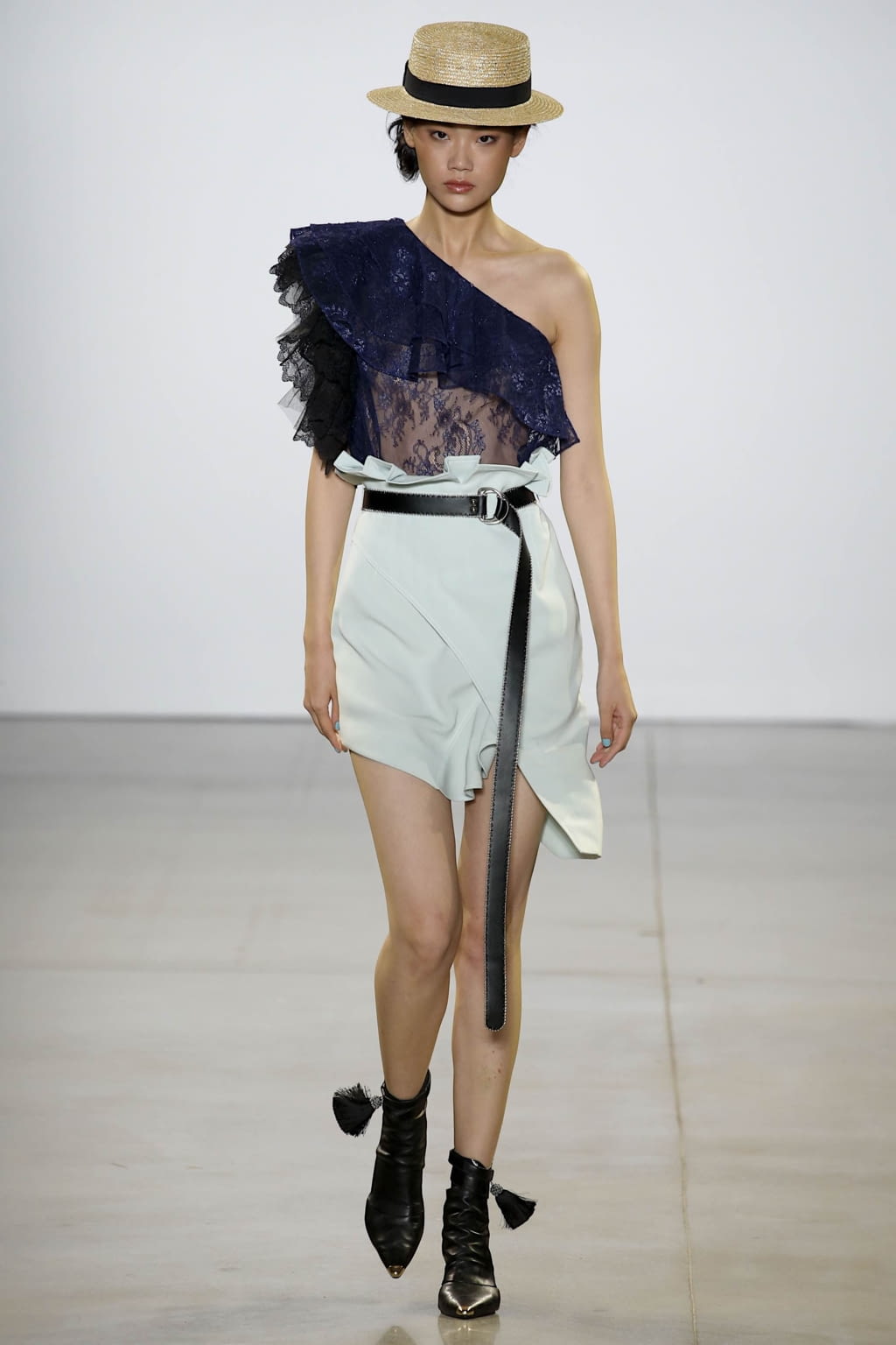 Fashion Week New York Spring/Summer 2020 look 2 de la collection Taoray Wang womenswear