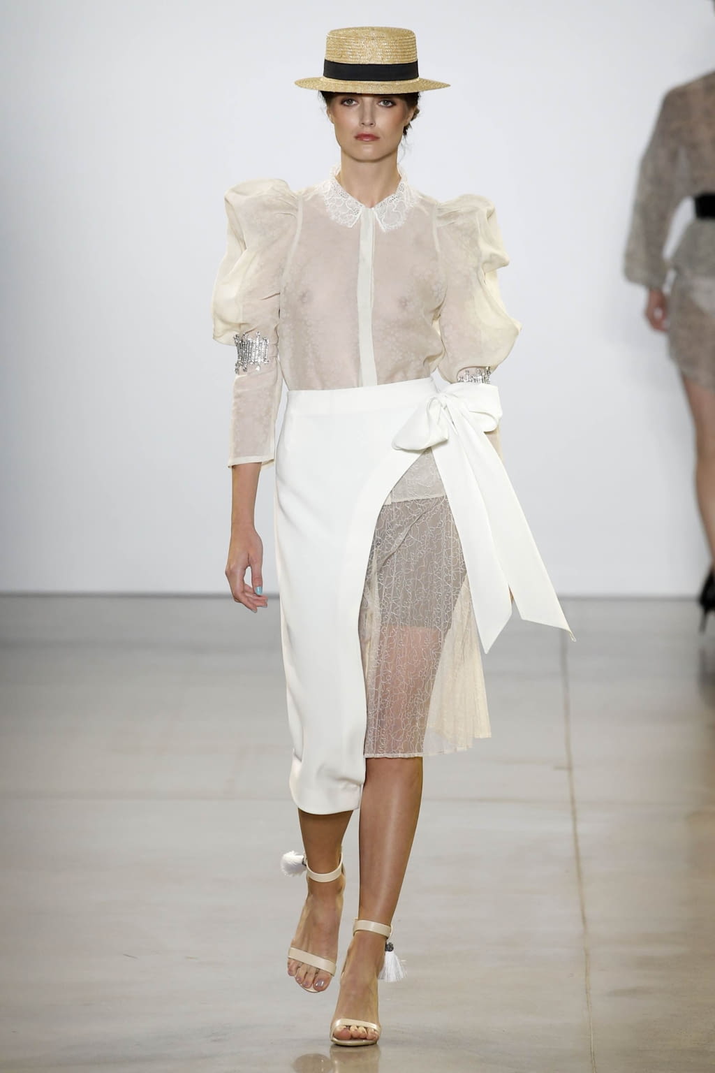 Fashion Week New York Spring/Summer 2020 look 22 from the Taoray Wang collection 女装