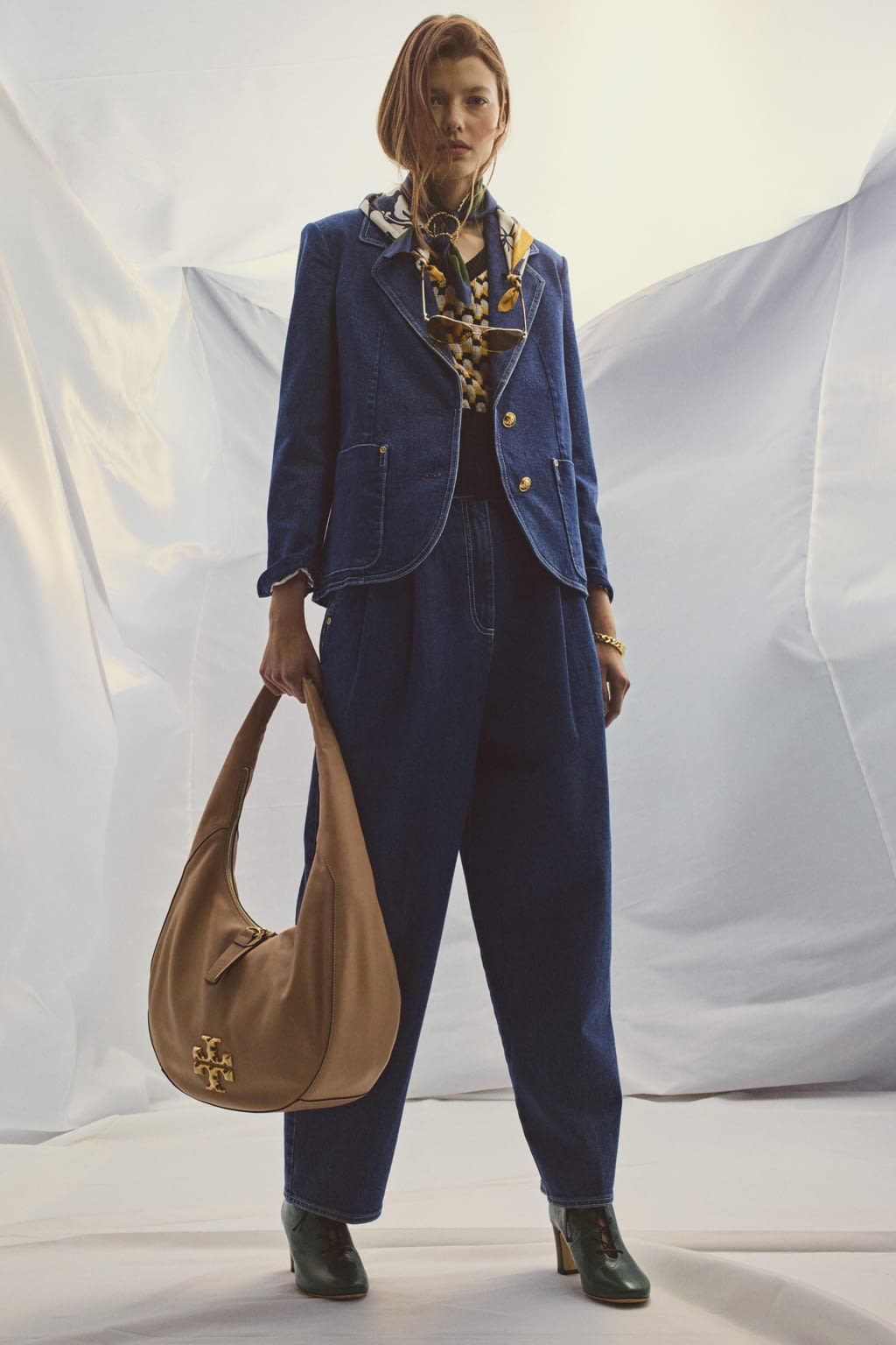 Fashion Week New York Pre-Fall 2020 look 5 from the Tory Burch collection womenswear