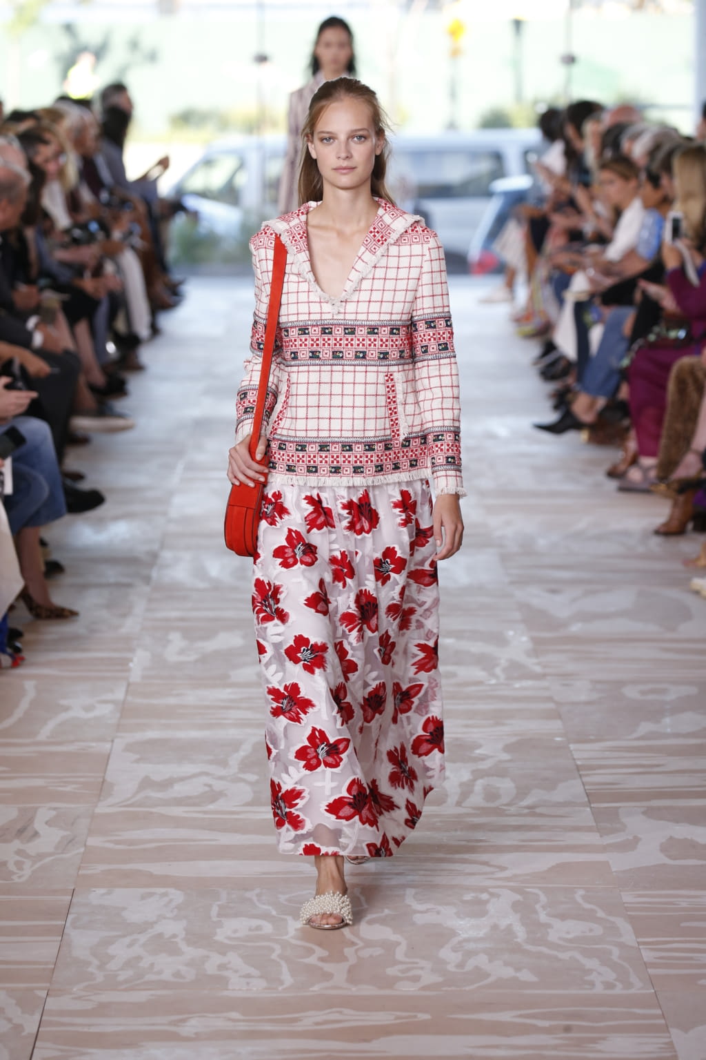 Fashion Week New York Spring/Summer 2017 look 17 from the Tory Burch collection womenswear