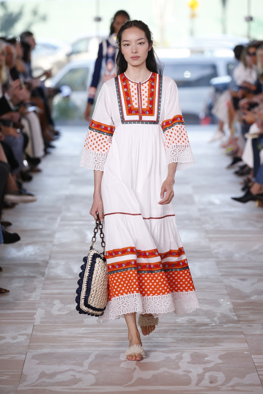 Fashion Week New York Spring/Summer 2017 look 24 from the Tory Burch collection womenswear