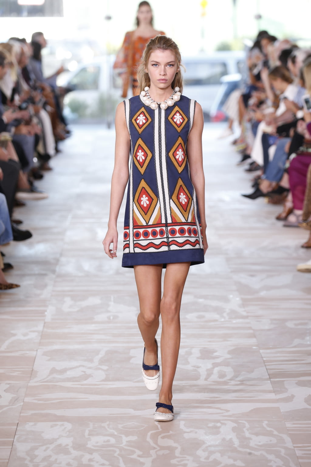 Fashion Week New York Spring/Summer 2017 look 29 from the Tory Burch collection womenswear