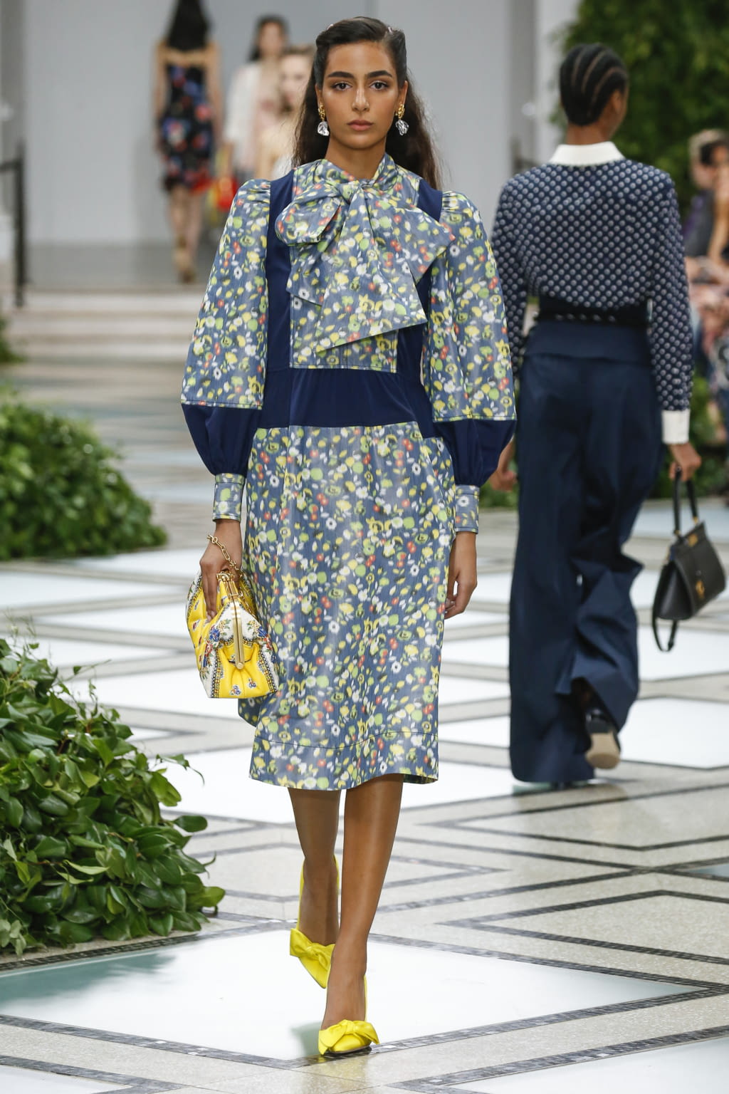 Fashion Week New York Spring/Summer 2020 look 18 from the Tory Burch collection womenswear