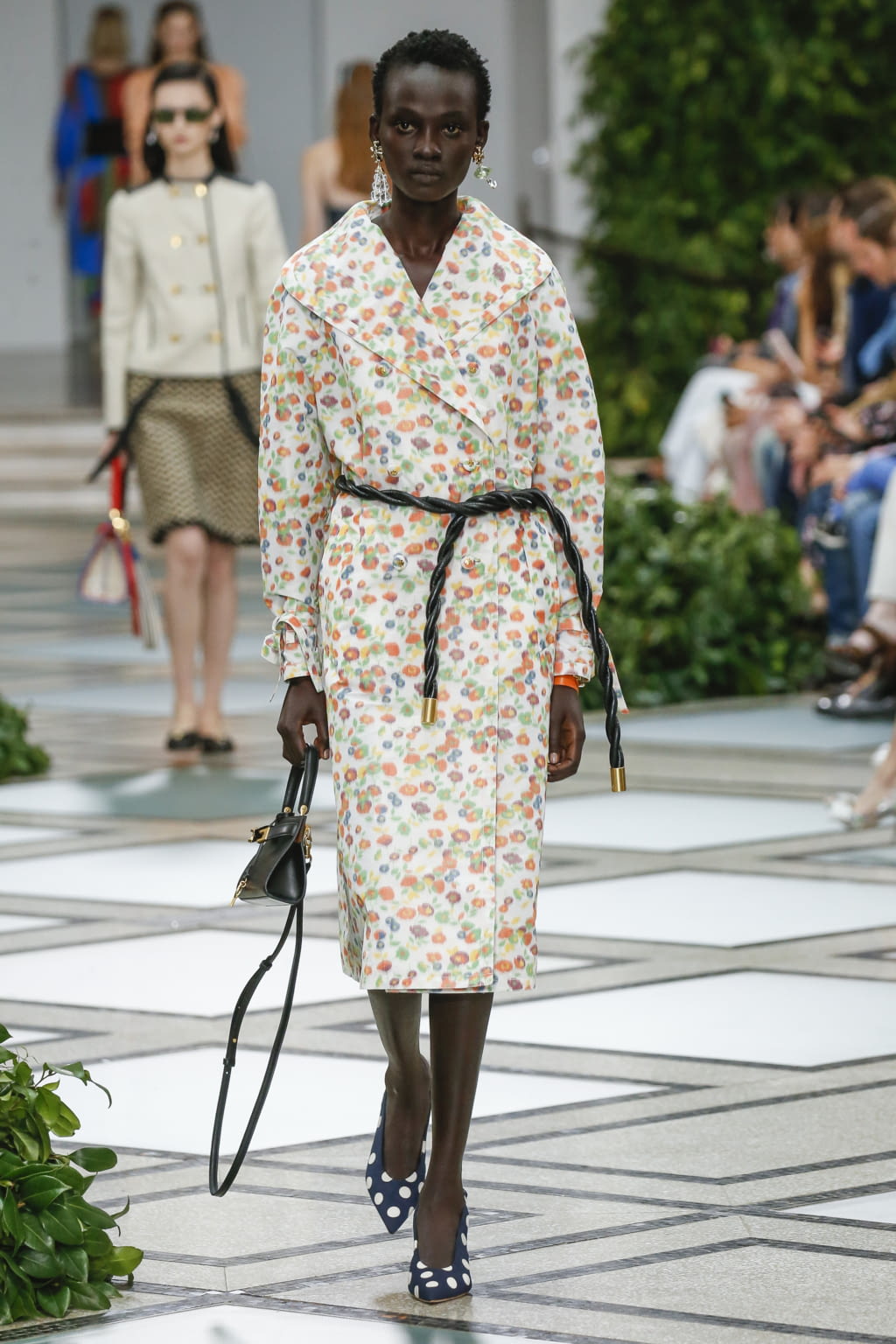 Fashion Week New York Spring/Summer 2020 look 24 from the Tory Burch collection 女装