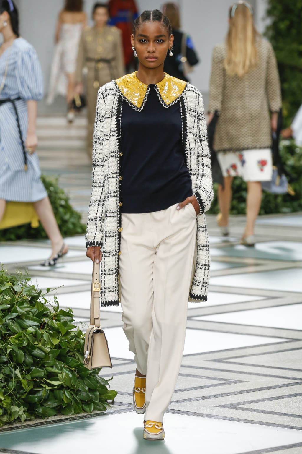 Fashion Week New York Spring/Summer 2020 look 34 from the Tory Burch collection womenswear