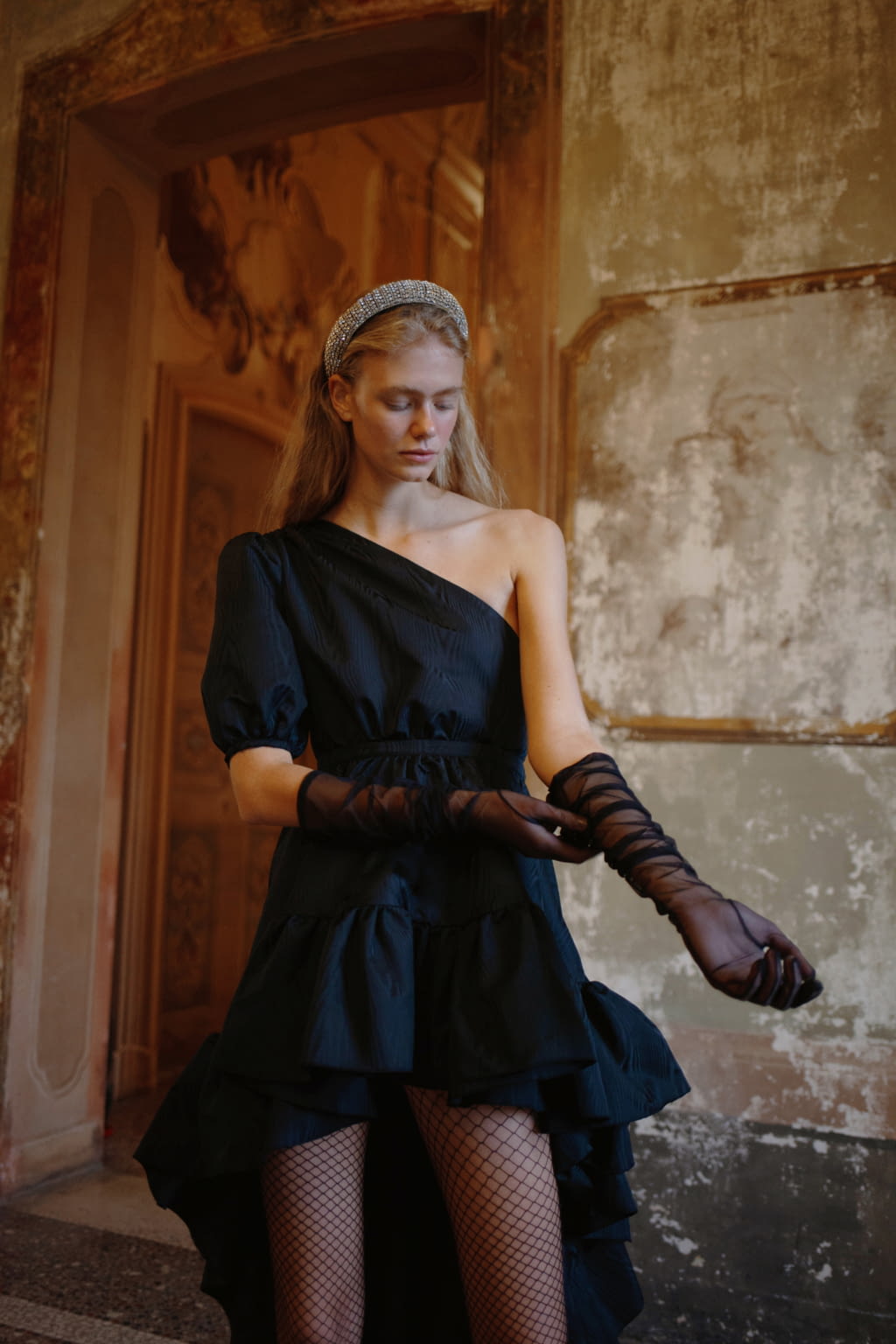 Fashion Week Milan Fall/Winter 2019 look 2 de la collection Amotea womenswear