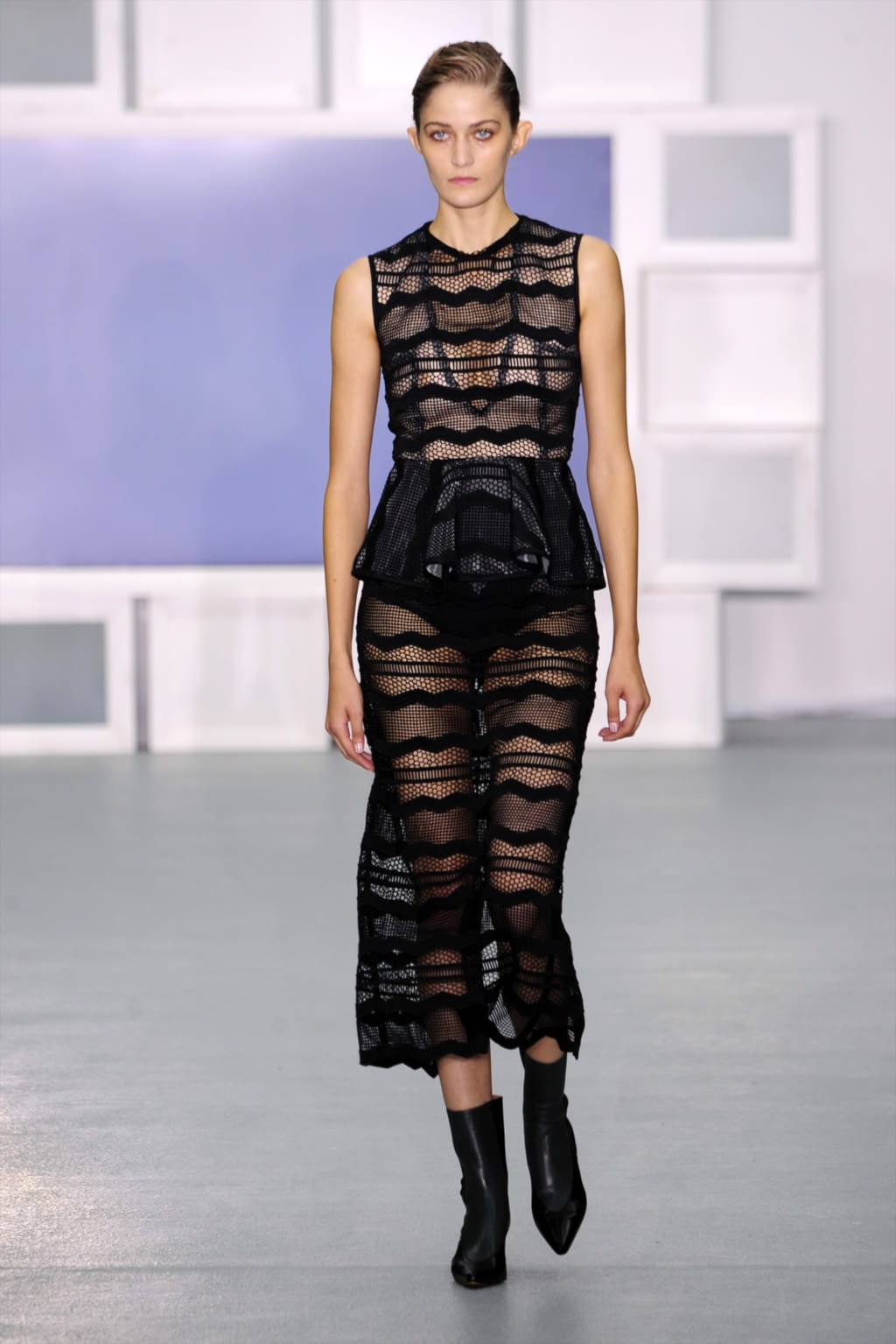 Fashion Week London Spring/Summer 2017 look 33 from the Teatum Jones collection womenswear