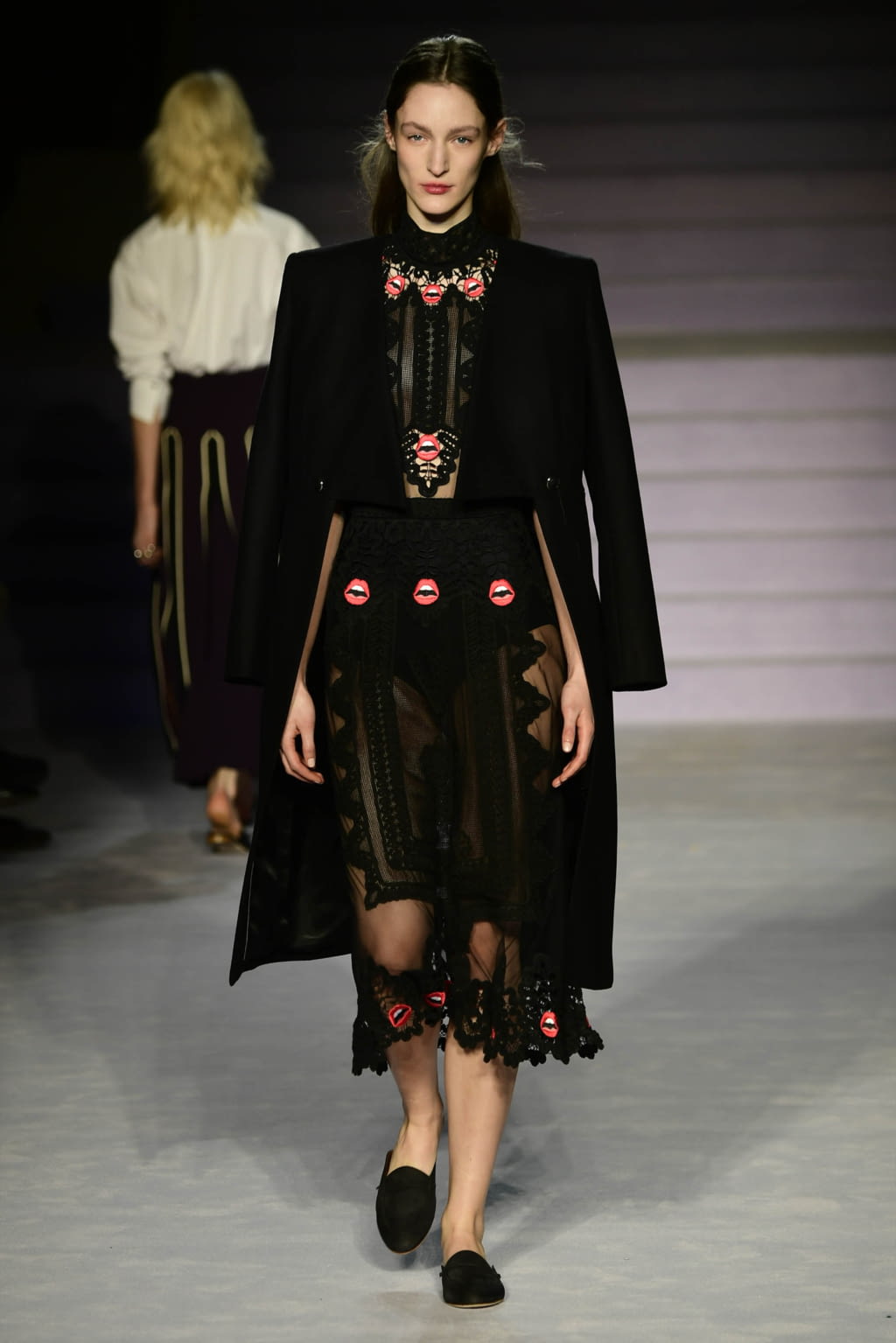Fashion Week London Fall/Winter 2017 look 9 from the Temperley London collection 女装